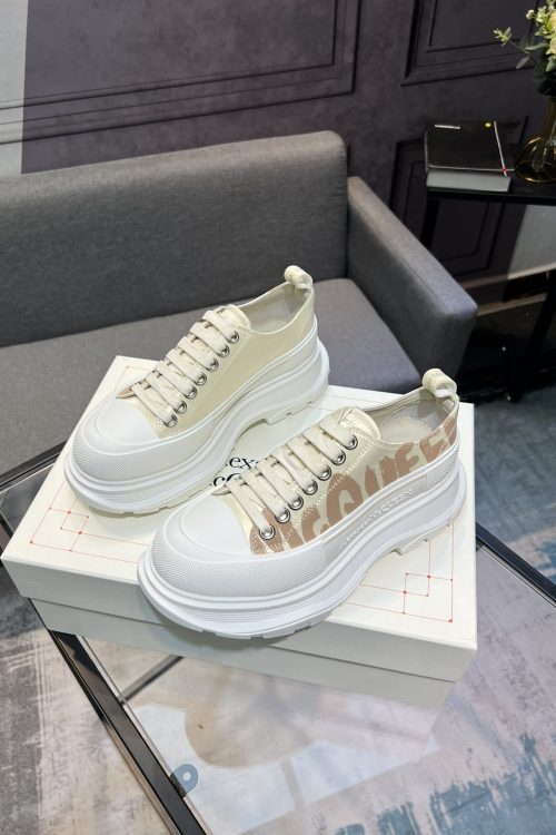 Alexander McQueen Unisex Tread Slick Shoes – White & Gold