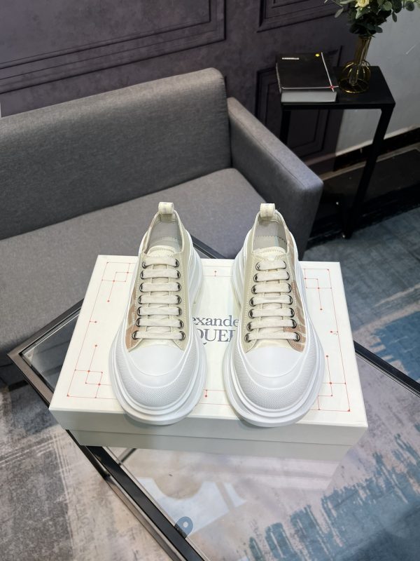 Alexander McQueen Unisex Tread Slick Shoes - White & Gold - Image 2