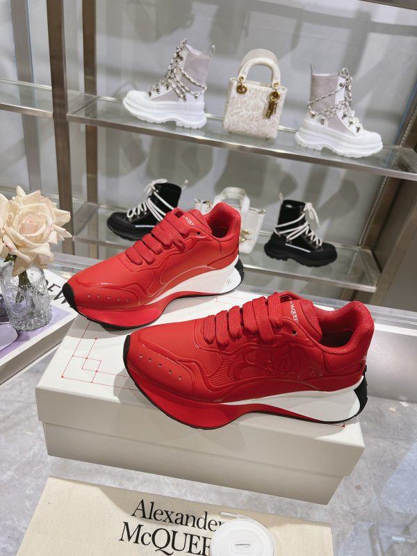 Alexander McQueen Runner Sneakers - All-Red