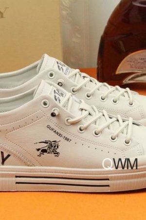 Burberry White Low-Top Sneakers