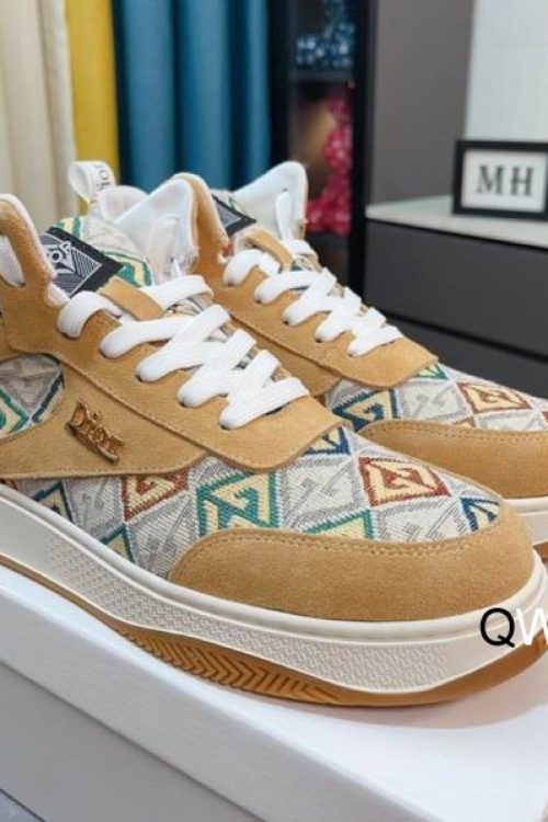 Dior High-Top Sneaker